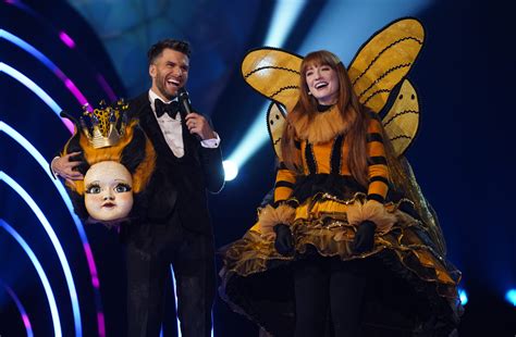 who is queen bee masked singer 2020|More.